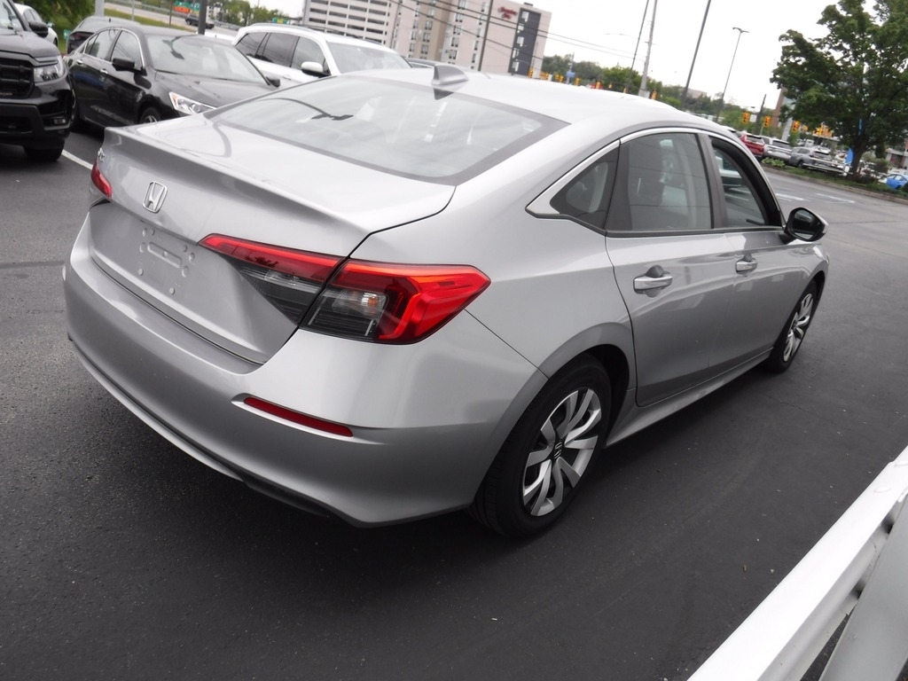 2022 Honda Civic LX 4dr Sedan photo