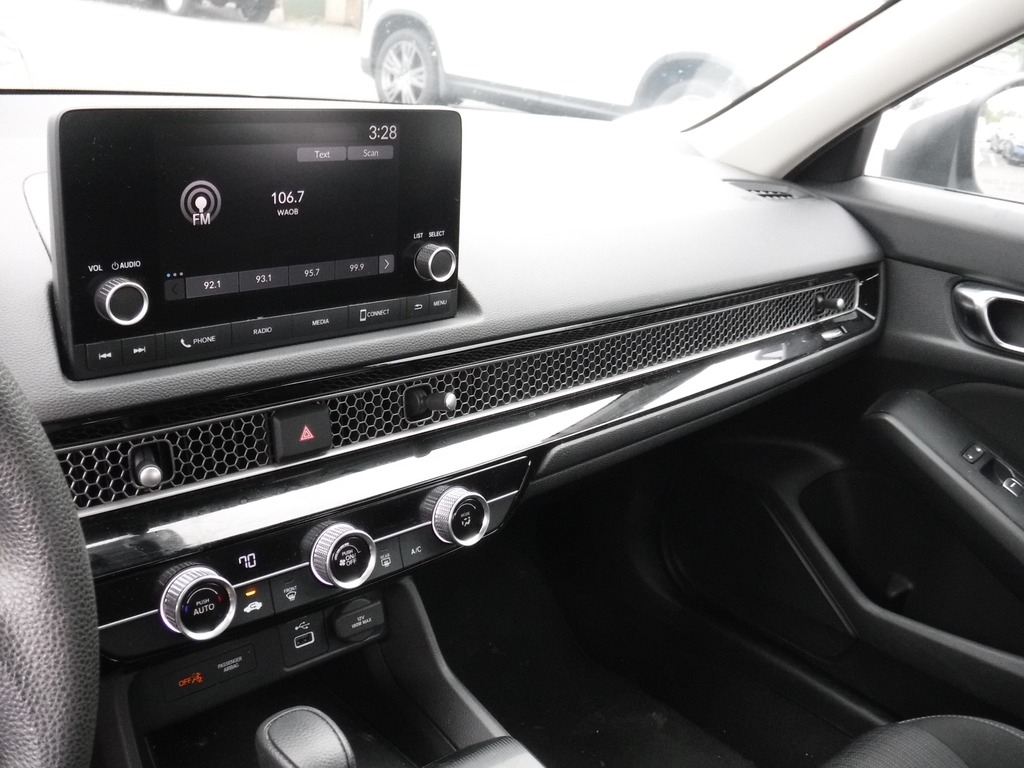 2022 Honda Civic LX 4dr Sedan photo