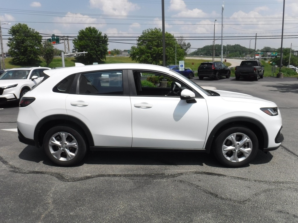 2023 Honda HR-V AWD LX 4dr Crossover photo