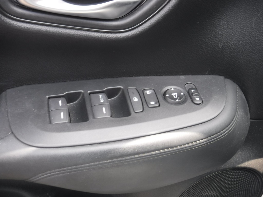 2023 Honda HR-V AWD LX 4dr Crossover photo