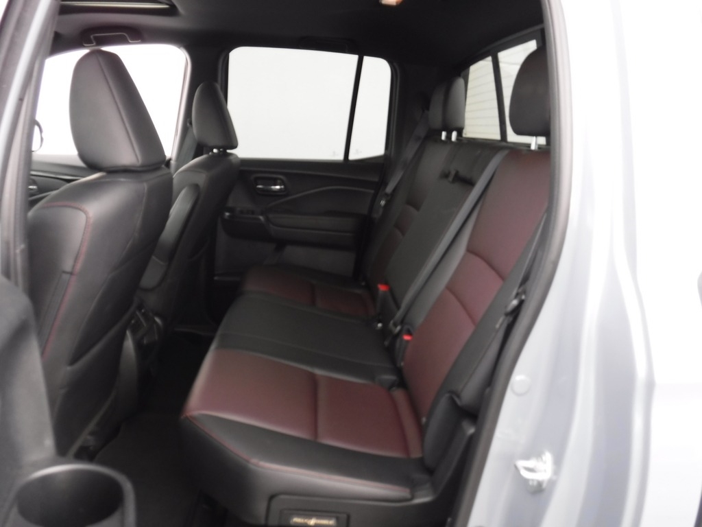 2023 Honda Ridgeline Black Edition photo