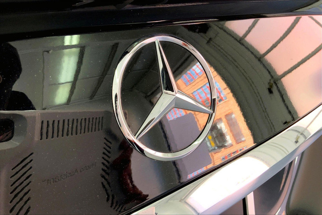 2020 Mercedes-Benz S-Class S 560 photo