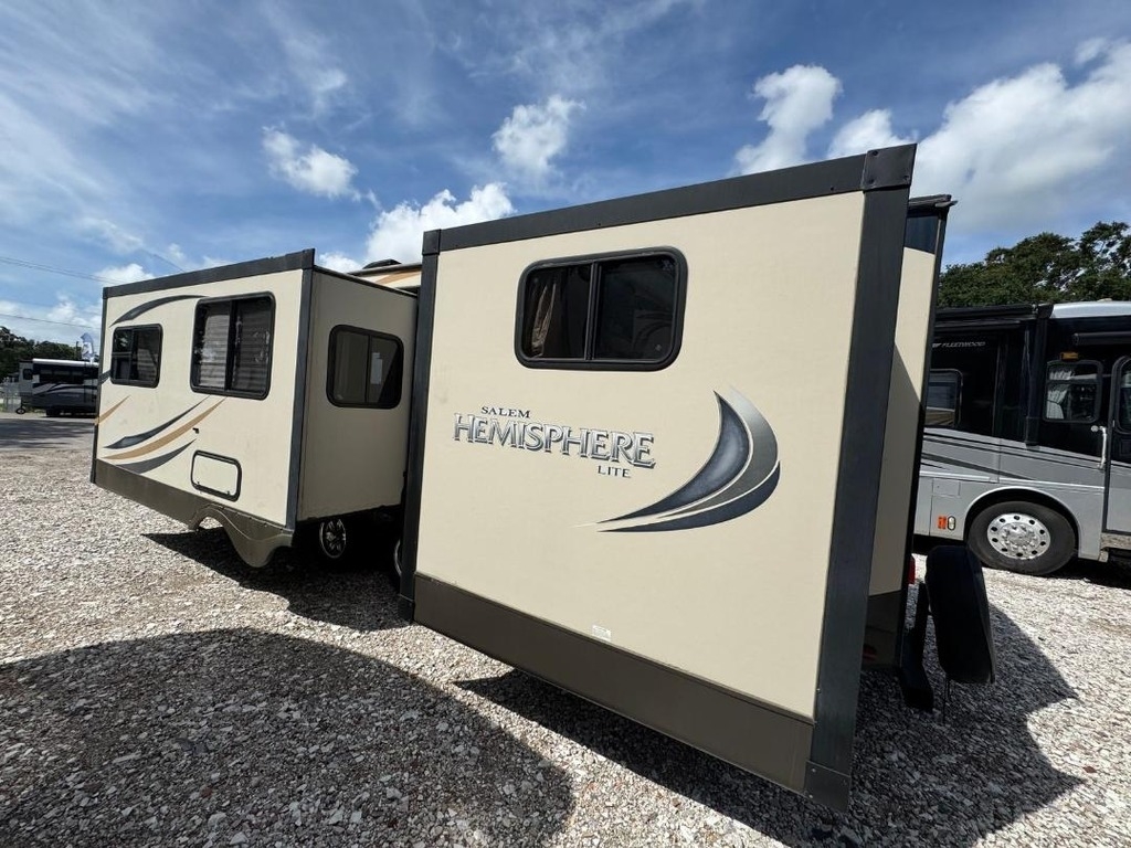 2015 Forest River Salem Hemisphere Lite 312QBUD