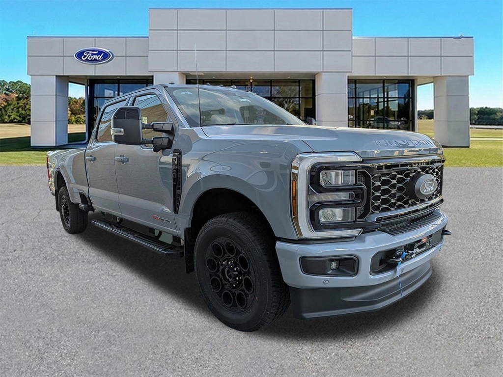 2026 Ford F-350 Super Duty LARIAT Pickup
