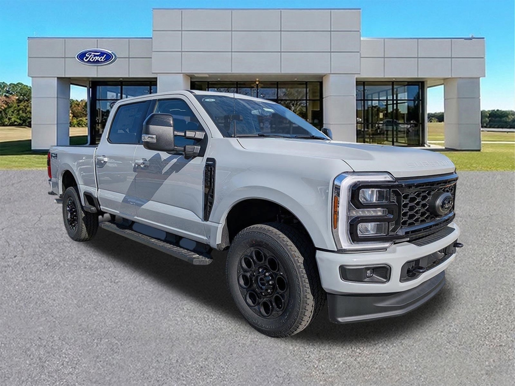 2026 Ford F-350 Super Duty LARIAT Pickup