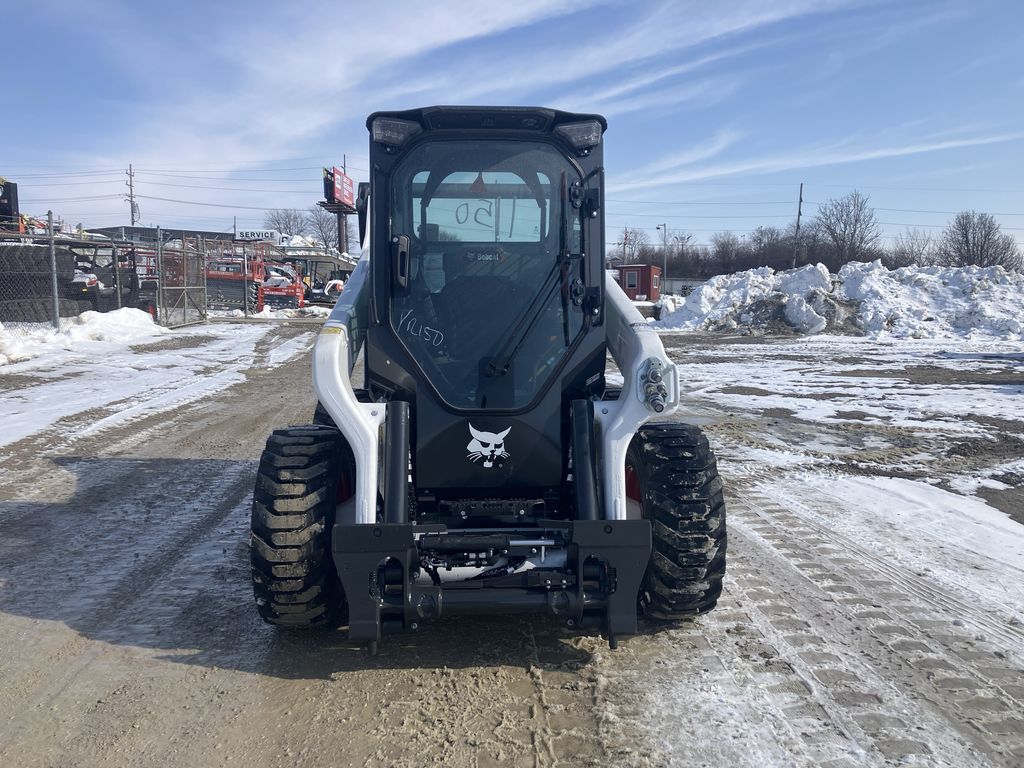 Photo of a 2026 Bobcat Skid Steer Loader S76 T4