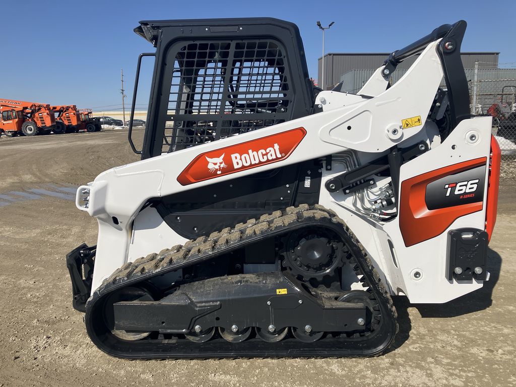 Photo of a 2026 Bobcat Compact Track Loaders T66