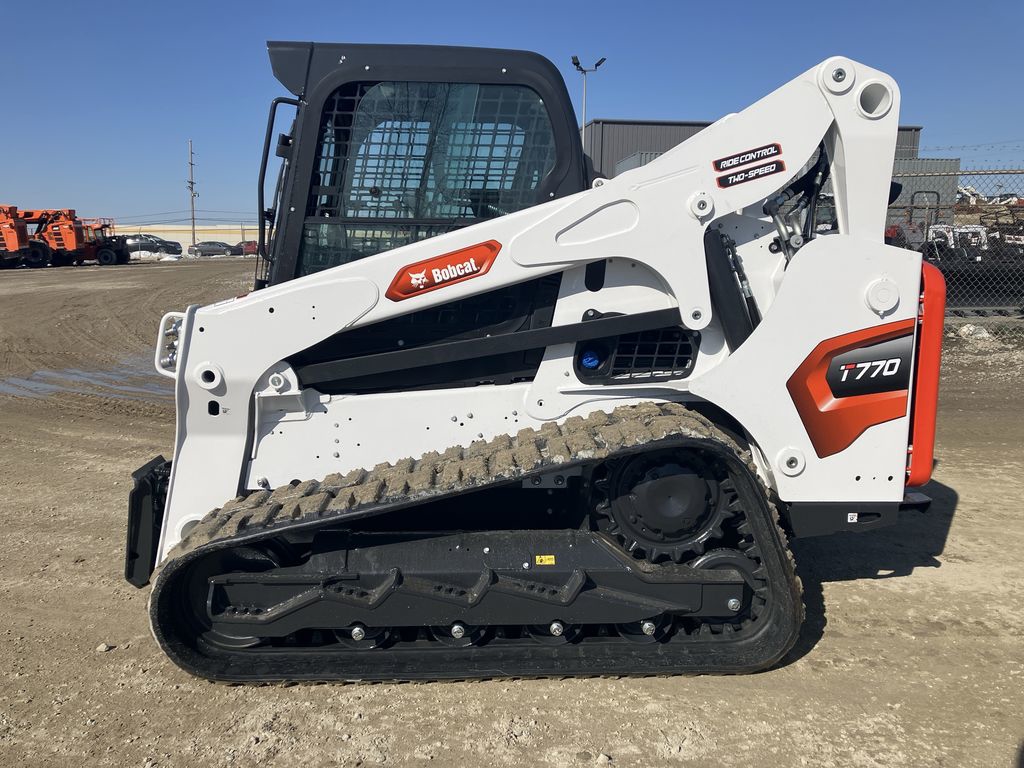 Photo of a 2026 Bobcat Compact Track Loaders T770
