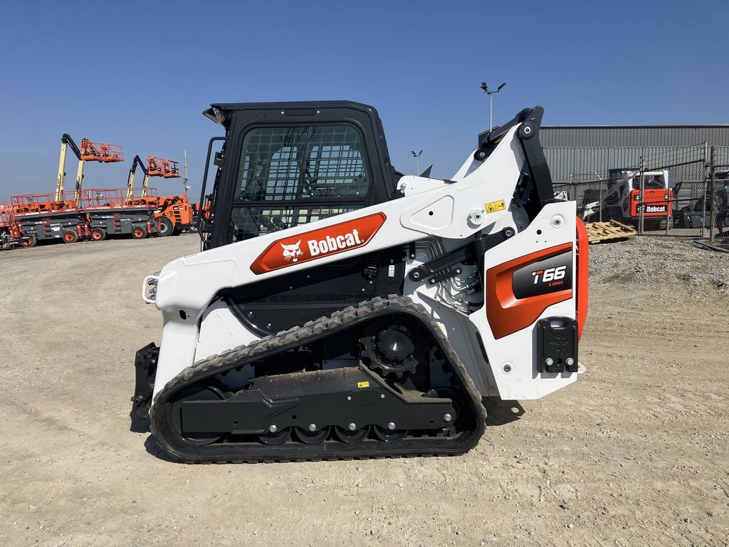 Photo of a 2026 Bobcat Compact Track Loaders T66
