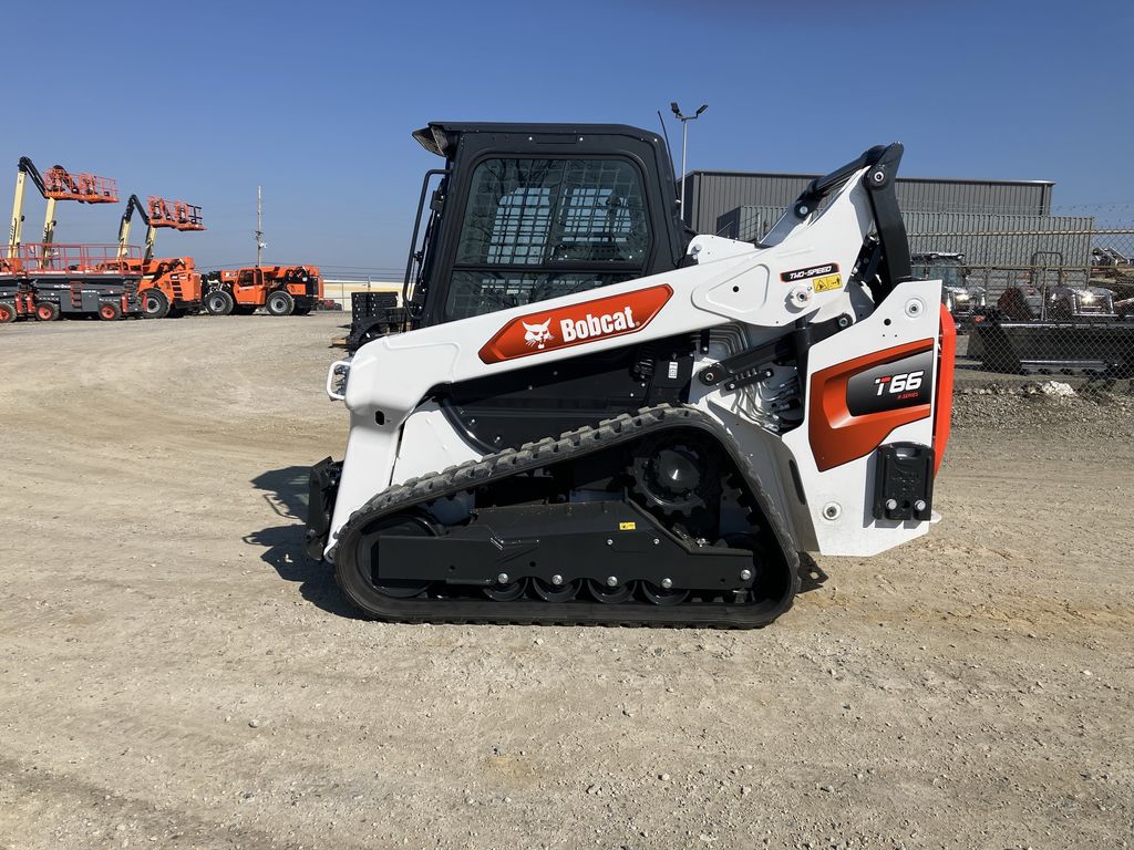 Photo of a 2026 Bobcat Compact Track Loaders T66
