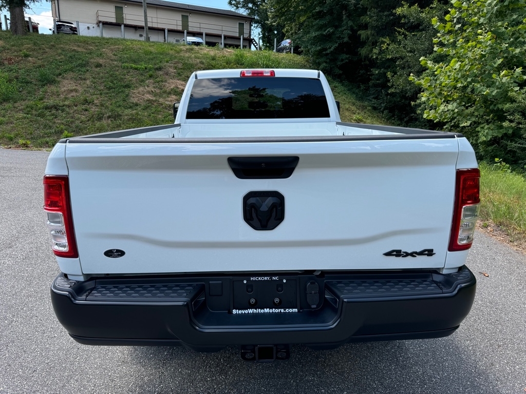 2024 RAM 3500 Tradesman Crew HEMI 4WD LWB photo