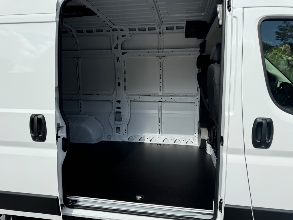 2025 RAM ProMaster 1500 Tradesman 136