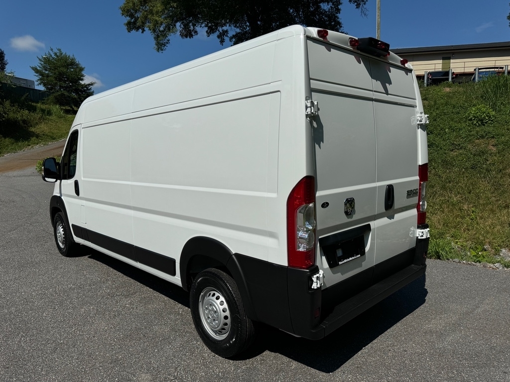 2024 RAM ProMaster 2500 Tradesman  136