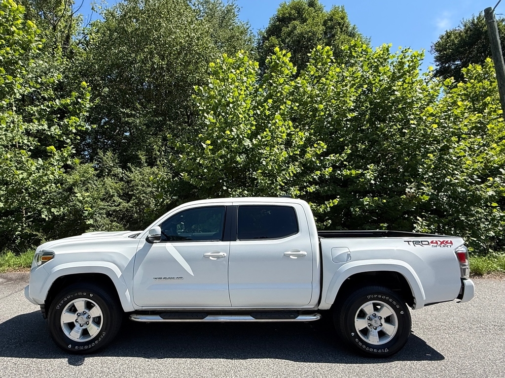 Super White 2020 Toyota Tacoma Pickup Truck Four-Wheel Drive 6-Speed Automatic