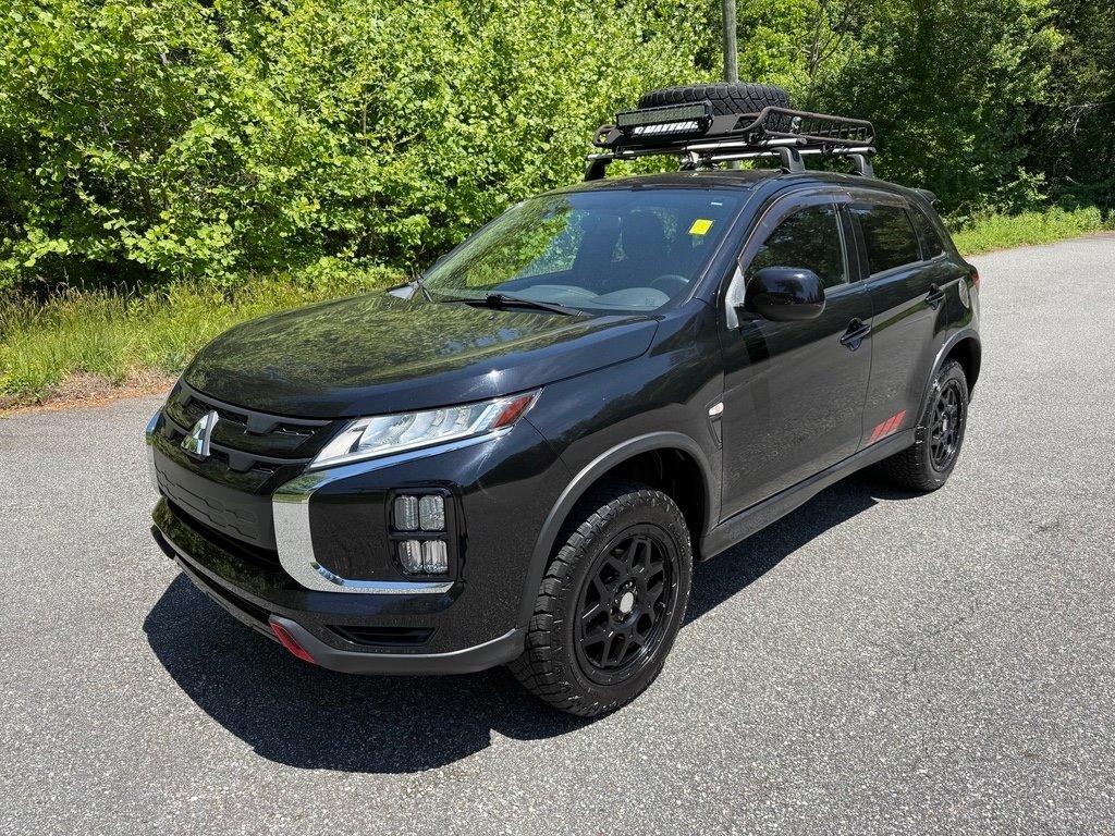 View vehicle photo 2