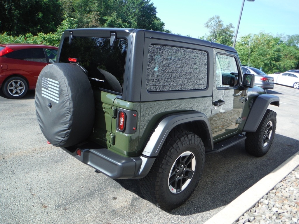 2021 Jeep Wrangler image 12