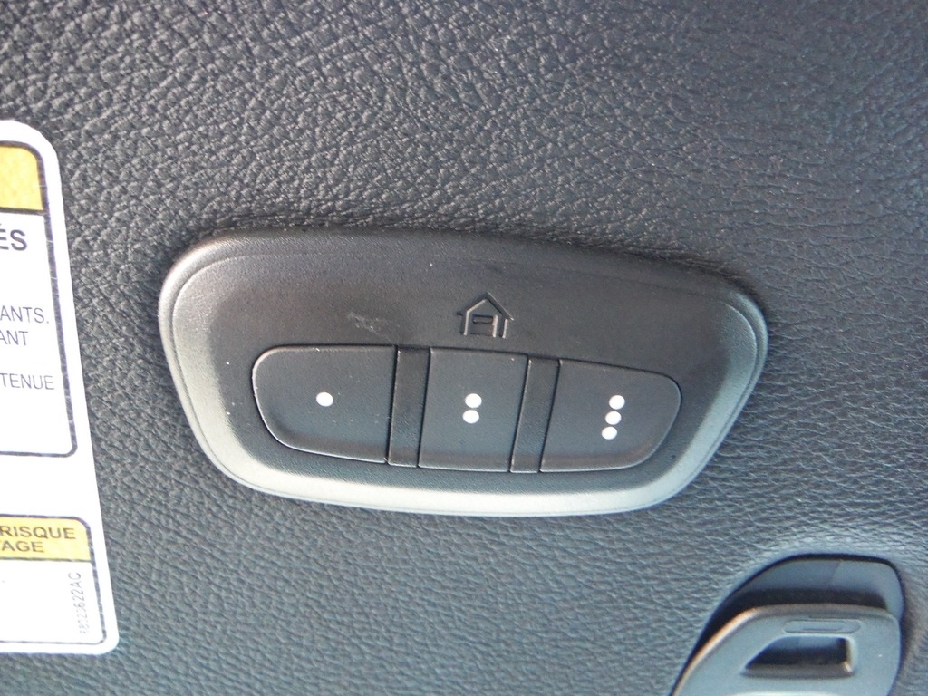2021 Jeep Wrangler image 34