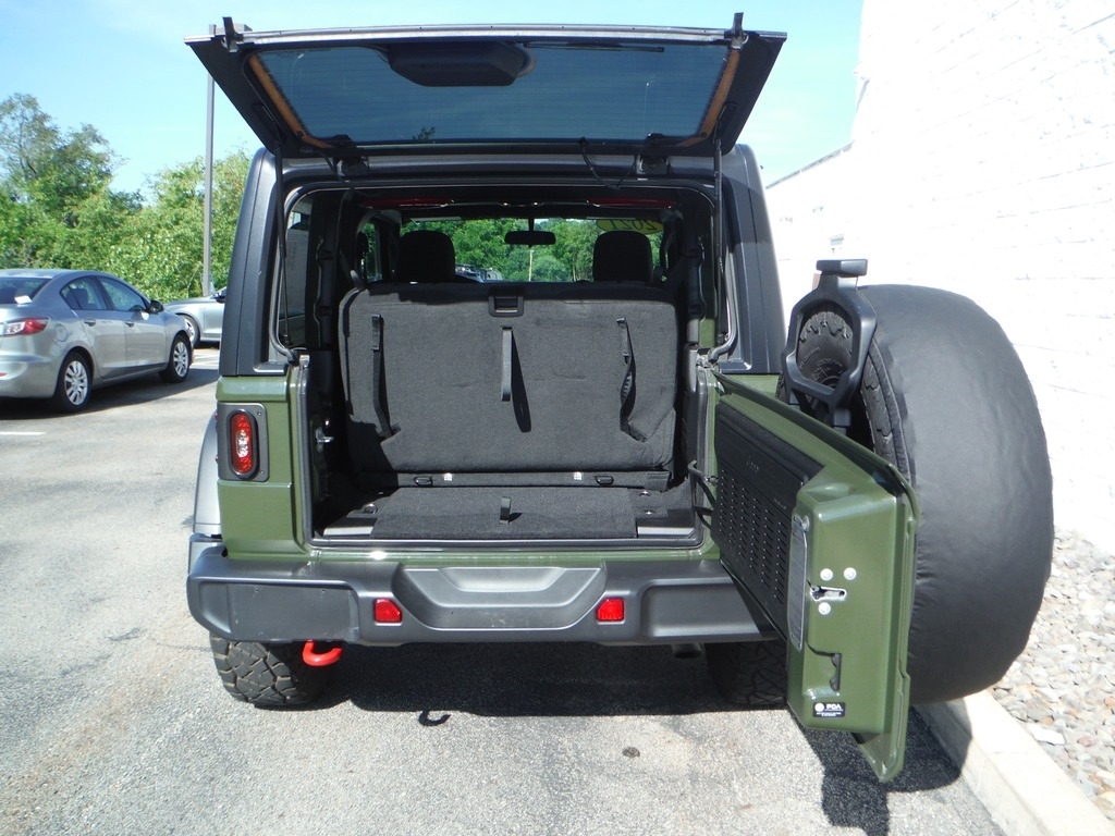 2021 Jeep Wrangler image 42