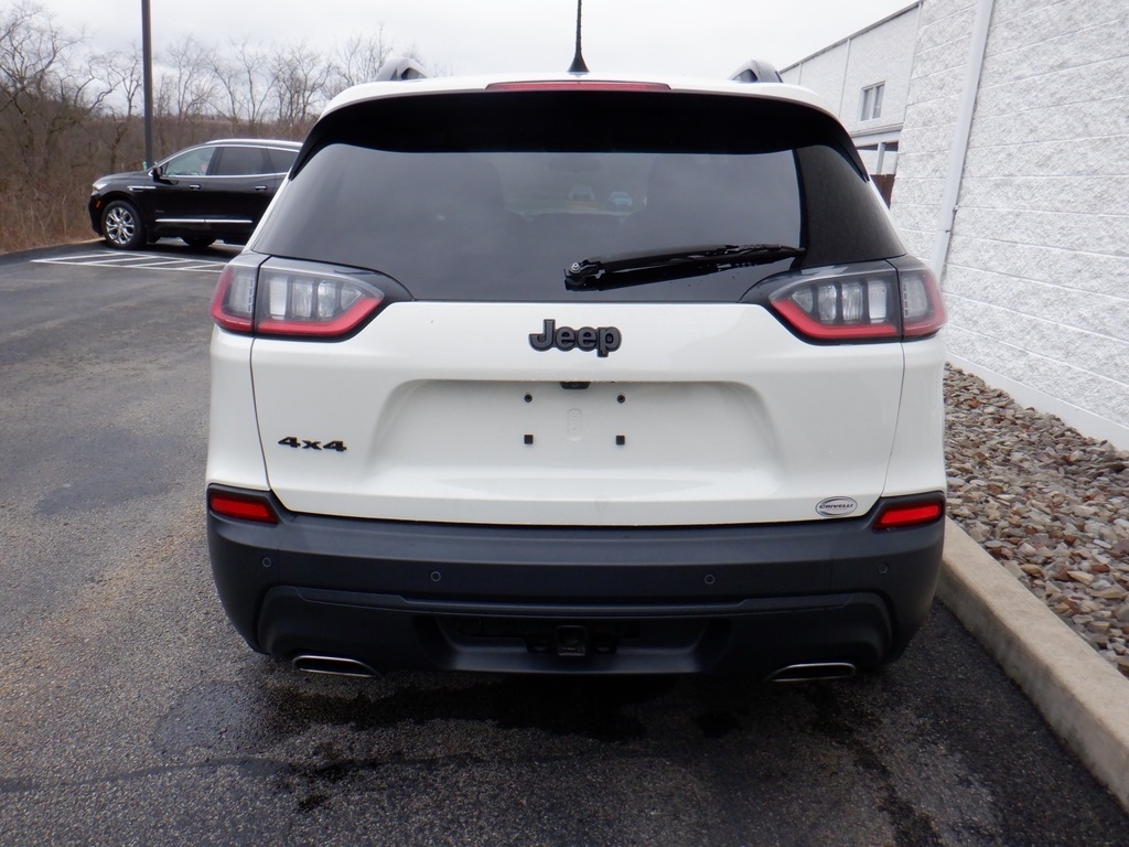 2019 Jeep Cherokee image 7