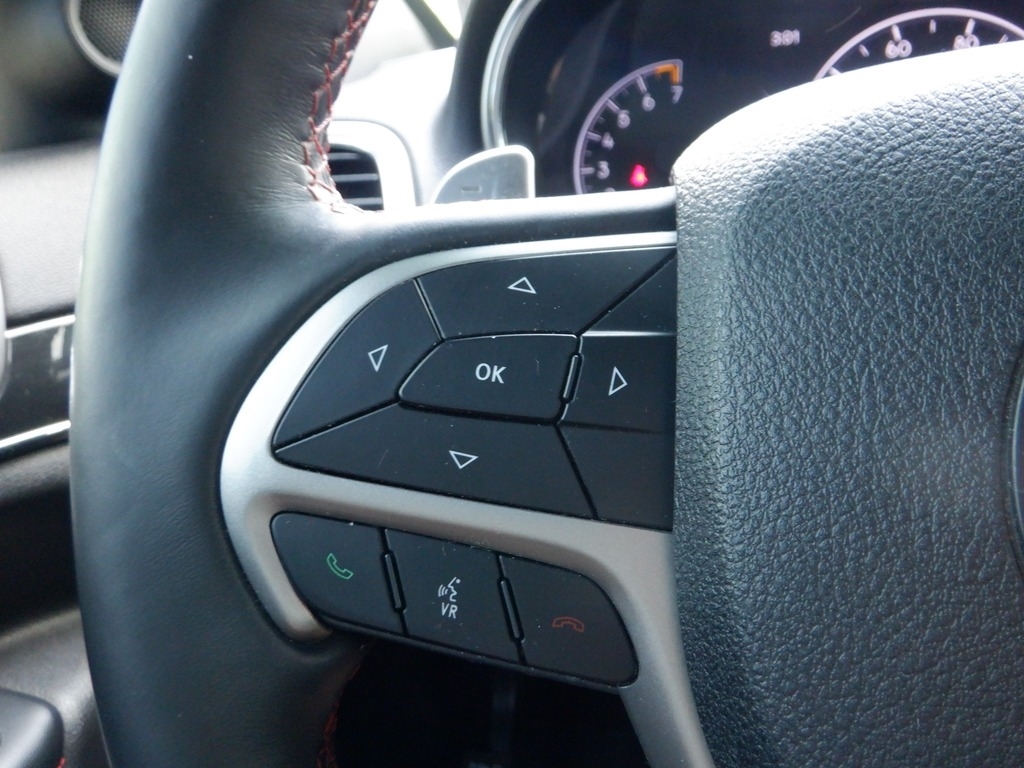2017 Jeep Grand Cherokee image 45