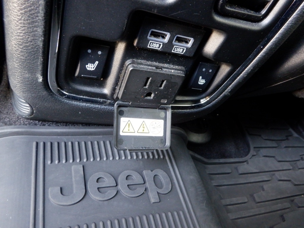 2017 Jeep Grand Cherokee image 50