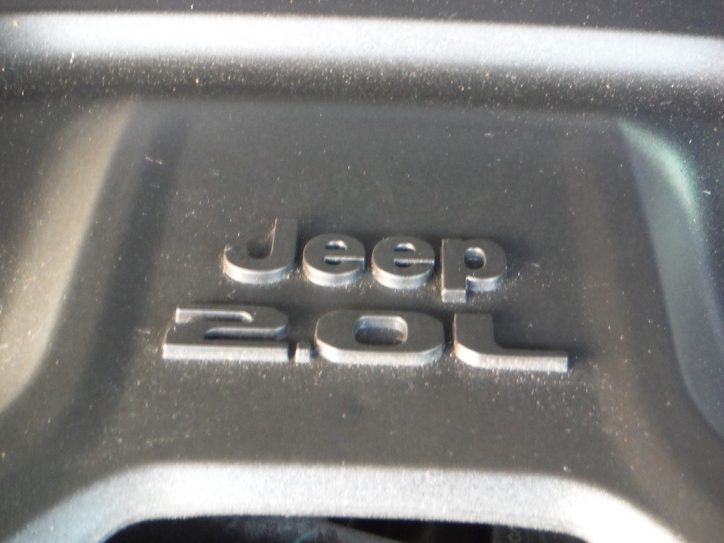 2025 Jeep Wrangler image 18