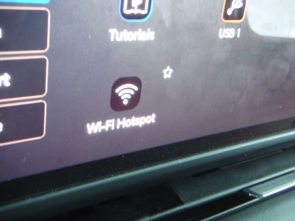 2025 Jeep Wrangler image 40