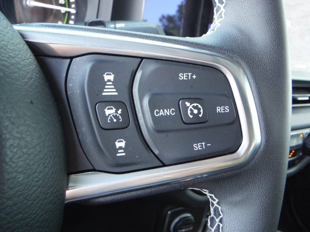 2025 Jeep Wrangler image 50
