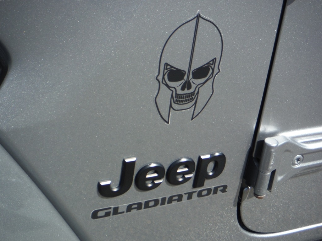 2021 Jeep Gladiator image 7