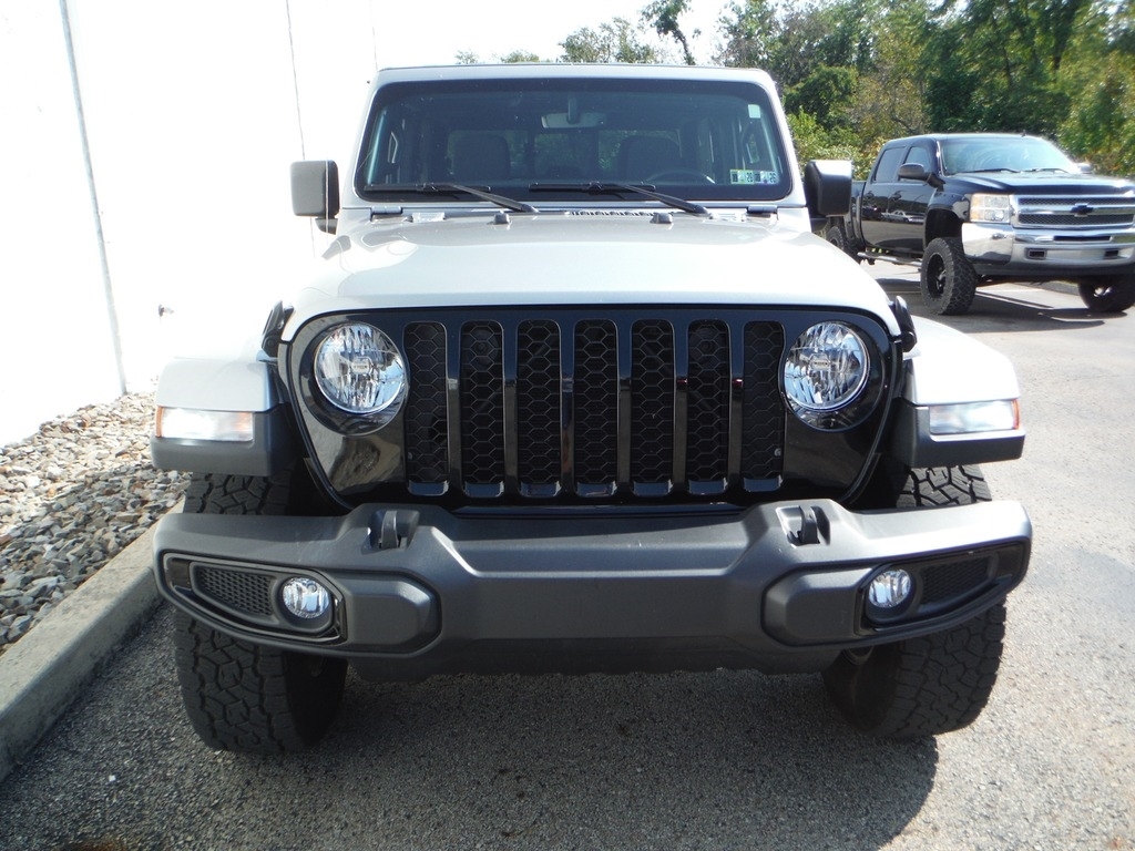 2021 Jeep Gladiator image 8
