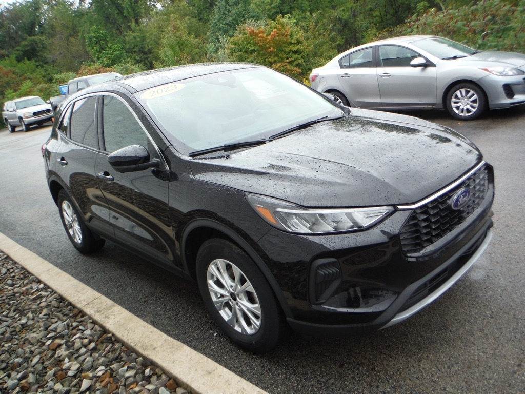 2023 Ford Escape image 7