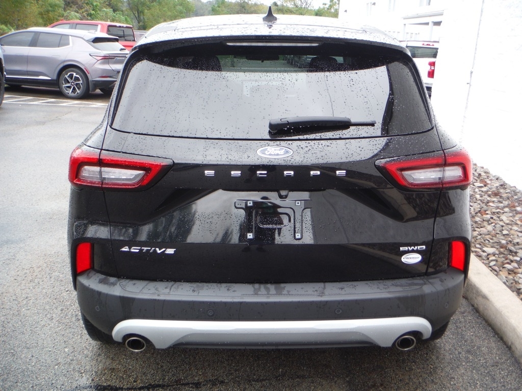 2023 Ford Escape image 10