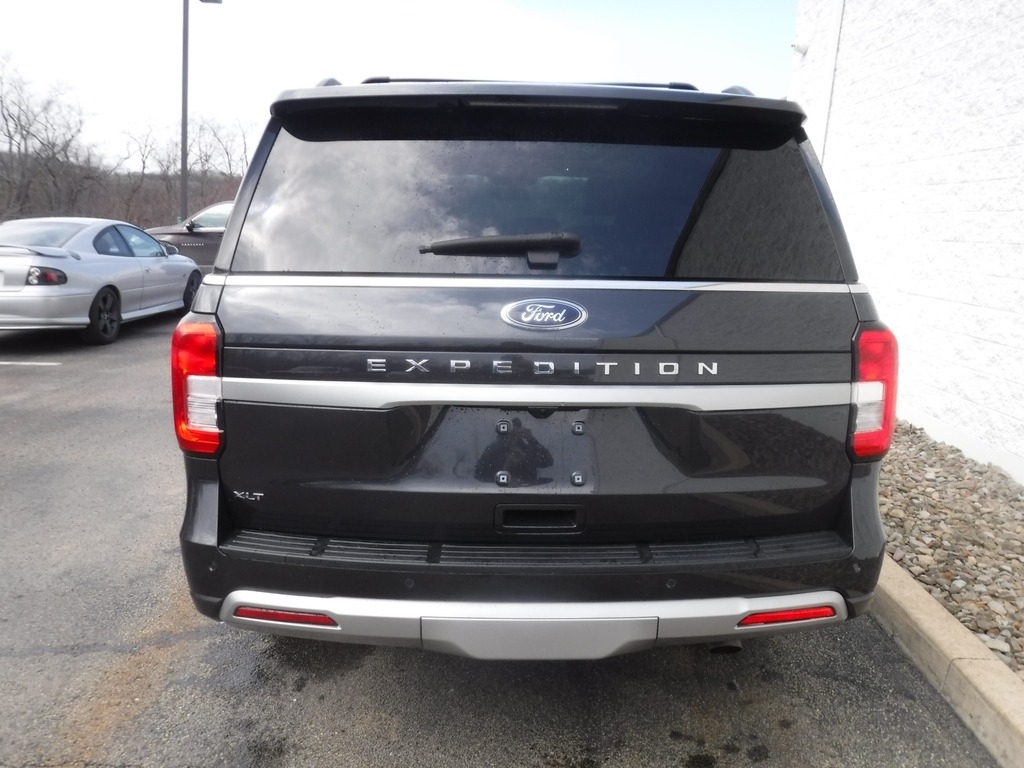 2024 Ford Expedition image 11
