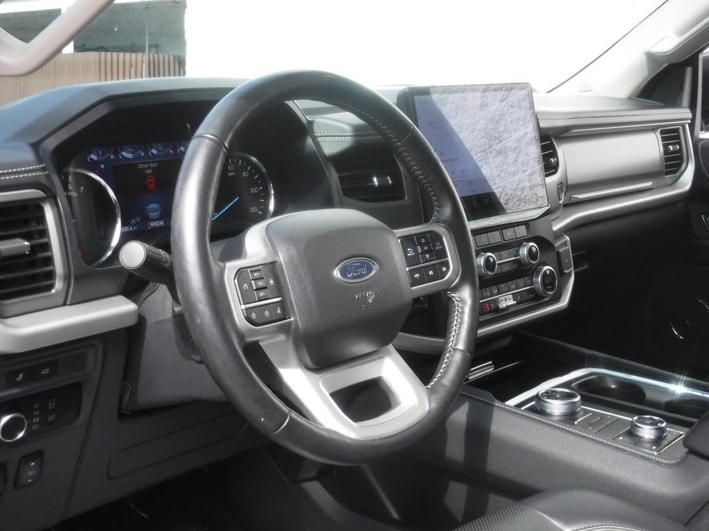 2024 Ford Expedition image 15