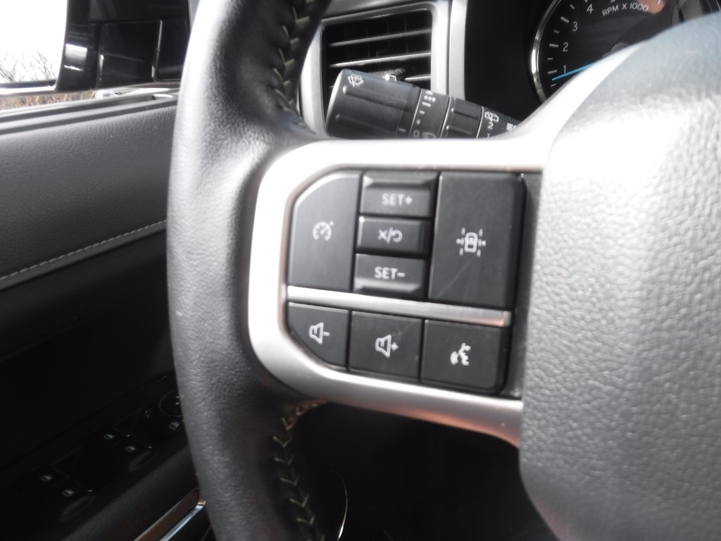 2024 Ford Expedition image 35