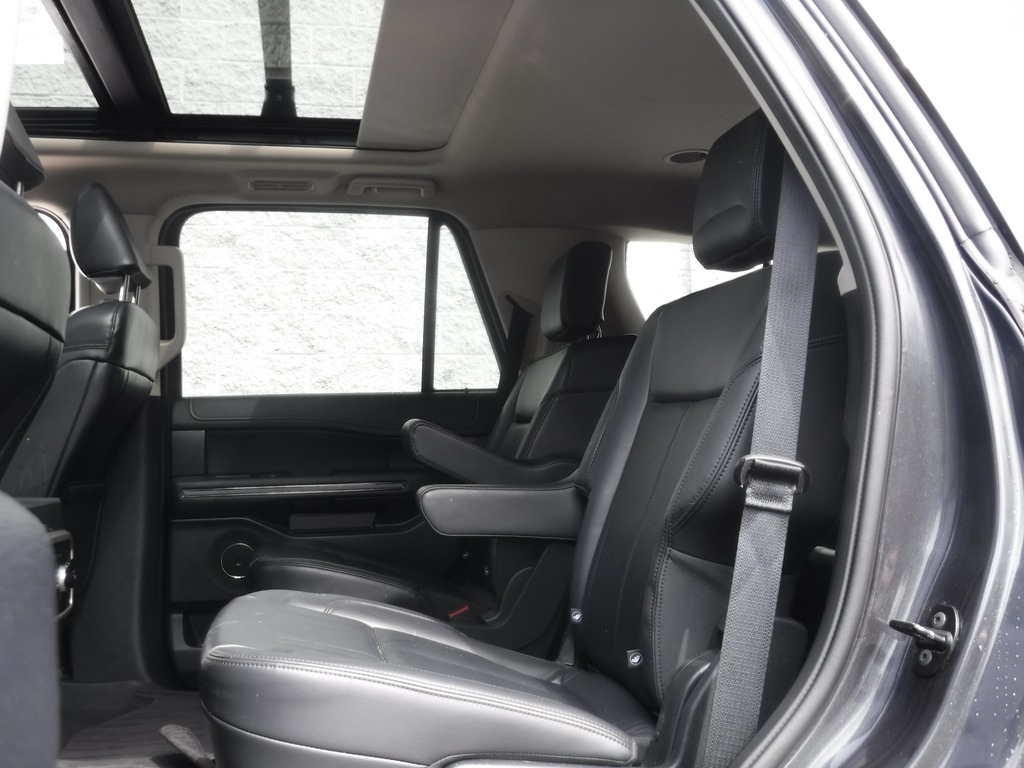 2024 Ford Expedition image 38