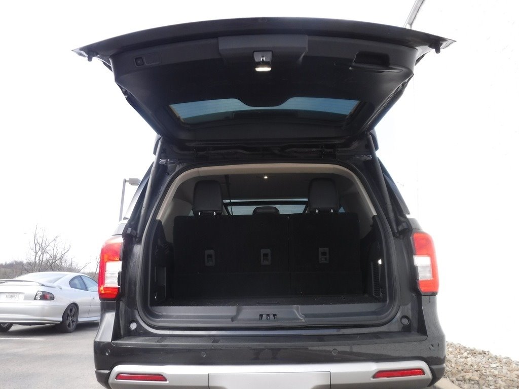 2024 Ford Expedition image 40