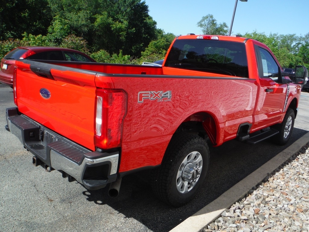 2024 Ford F-250 Super Duty image 12