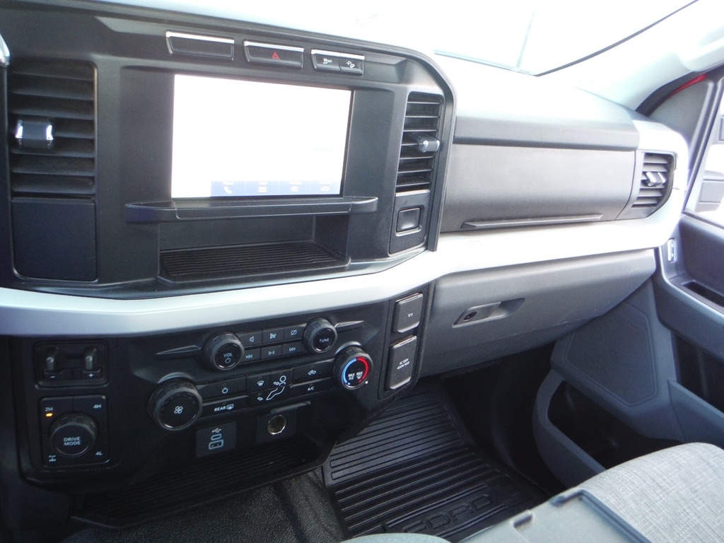 2024 Ford F-250 Super Duty image 29