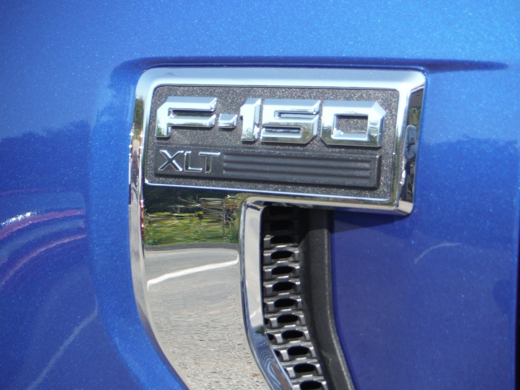 2025 Ford F-150 image 3