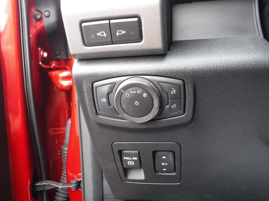2020 Ford F-150 image 25