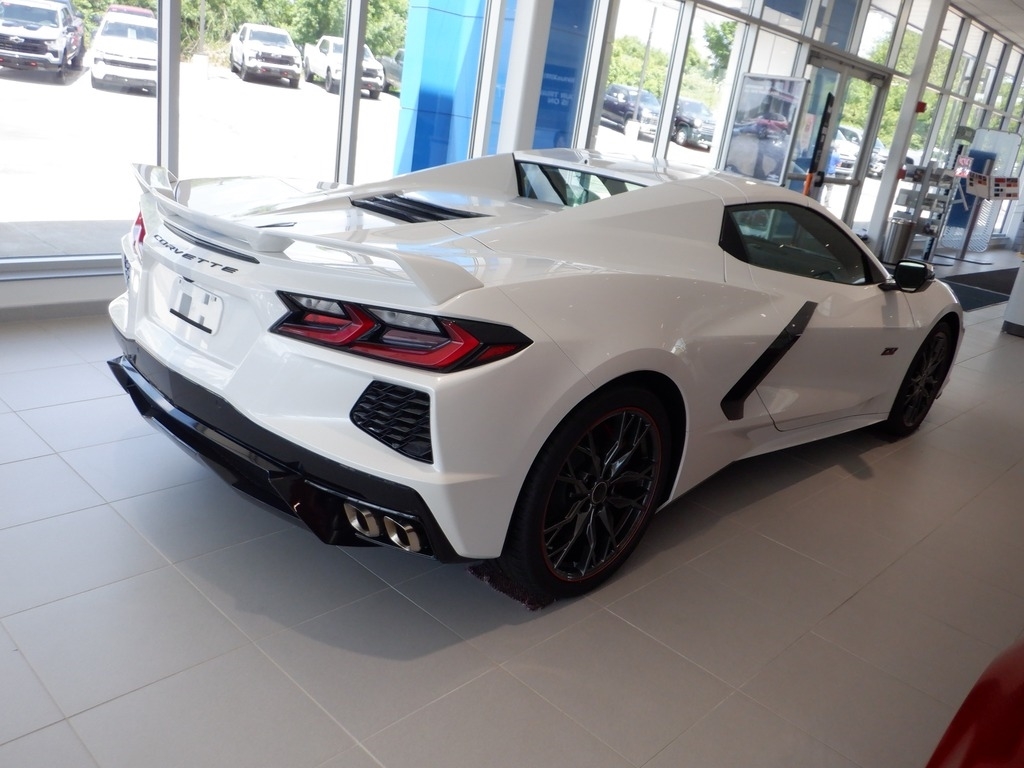 2023 Chevrolet Corvette image 13