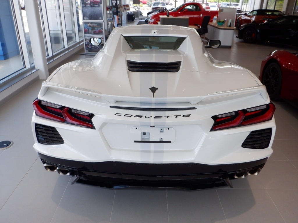 2023 Chevrolet Corvette image 14