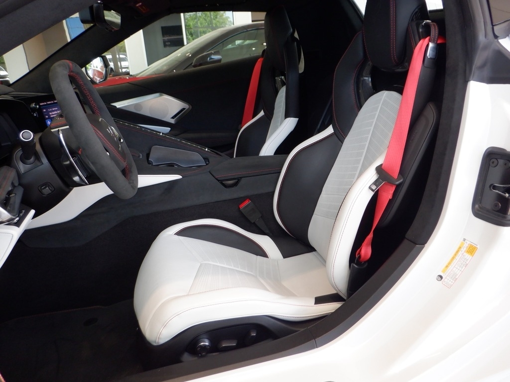 2023 Chevrolet Corvette image 22