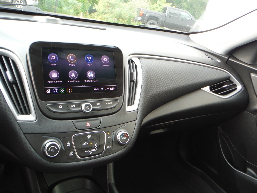 2019 Chevrolet Malibu image 19