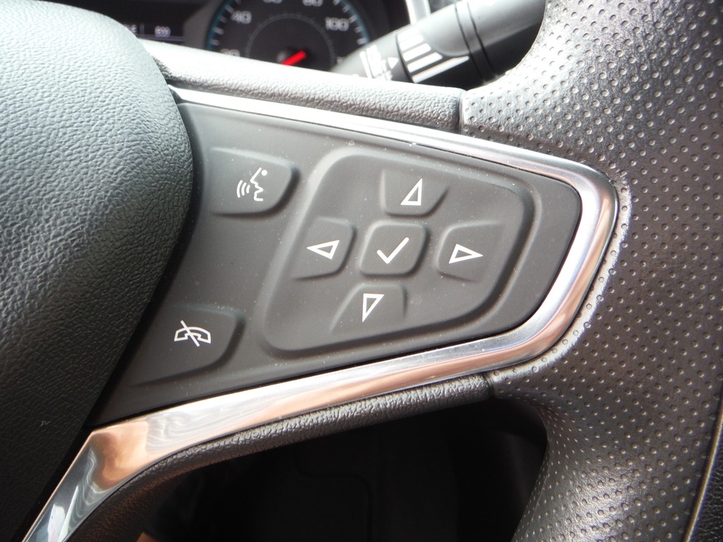 2019 Chevrolet Malibu image 32