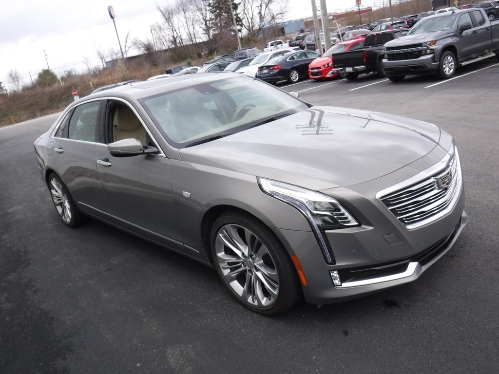 2017 Cadillac CT6 image 6