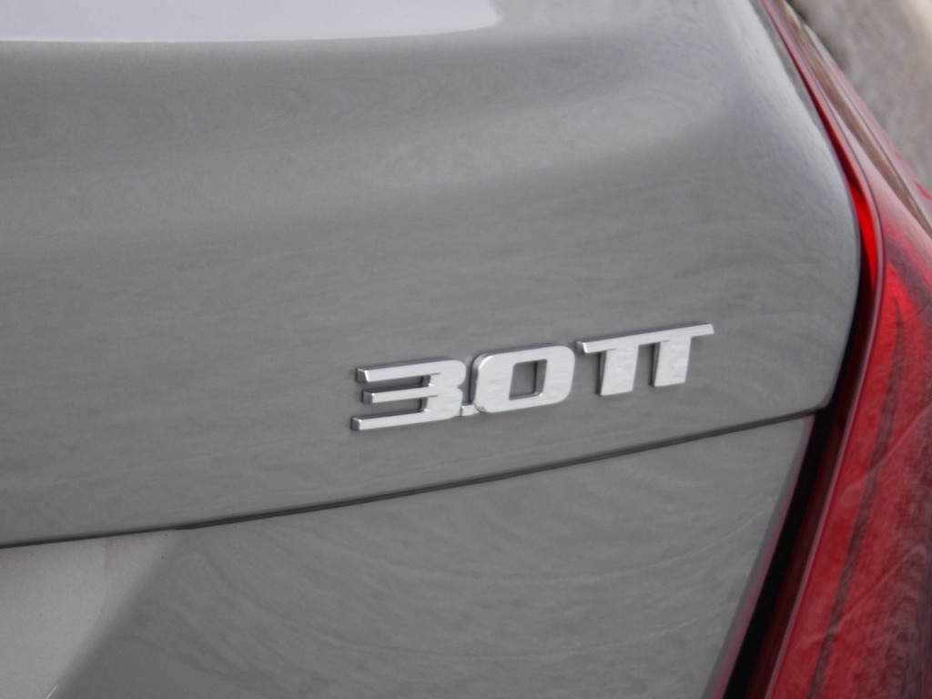 2017 Cadillac CT6 image 10