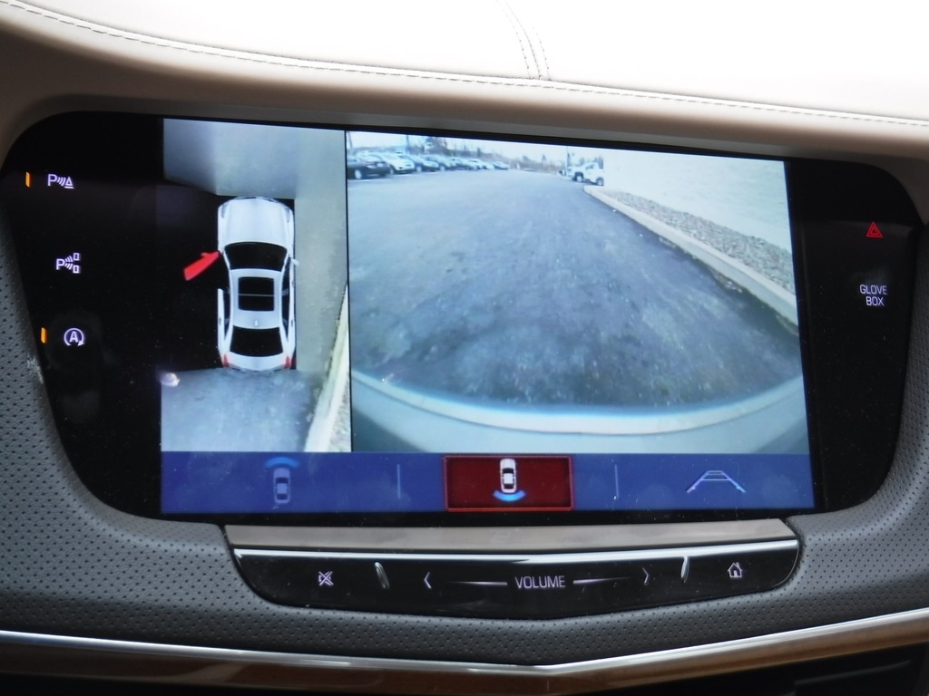 2017 Cadillac CT6 image 24