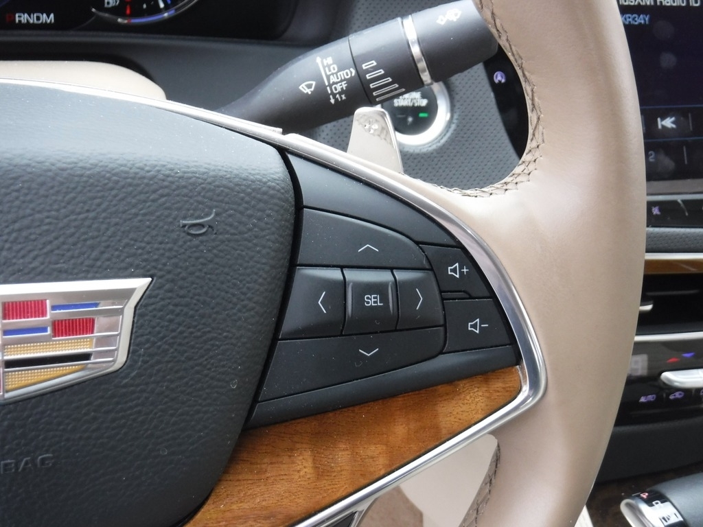2017 Cadillac CT6 image 30